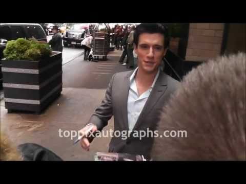 Drew Roy Signing Autographs at his NYC Hotel