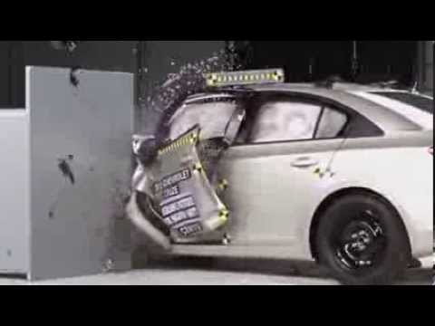 Chevrolet Cruze 2013, краш-тесты