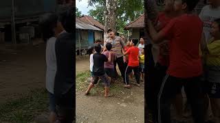 Polisi Gadungan Tertangkap Warga Gara-Gara Curi Celana Dalam