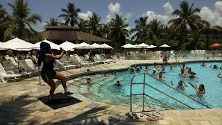 Aula De Dança Na Piscina