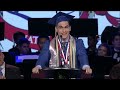 Brutally Honest Valedictorian Regrets Being Top of the Class
