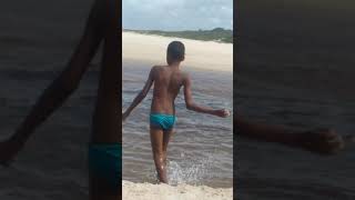 As Meninas Na Praia