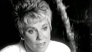 Watch Anne Murray I Can See Arkansas video