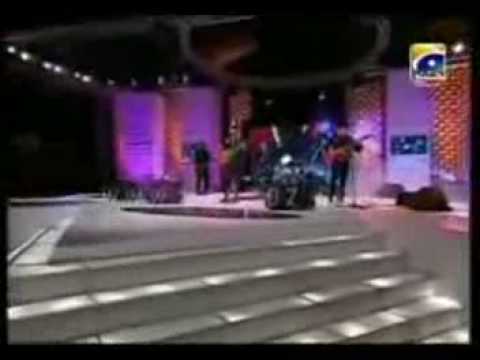 Video Atif Aslam live at LSA Awards 2008 - Tribute to Reshma...