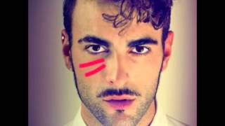 Watch Marco Mengoni Unaltra Botta video