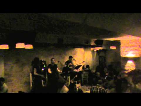 Mi Perimeneis Pia Krasopenies Live Kiriaki Mesimeri Nina Kostas Nektarios