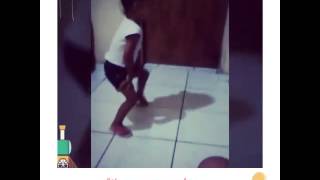 Bruna Karla Dançando Solta O Grave