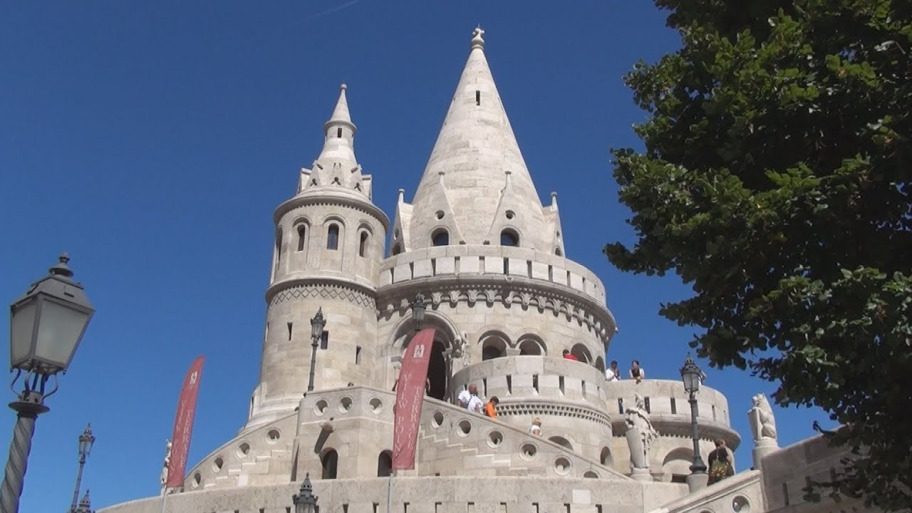 Fisherman's Bastion / Halászbástya / Baszta Rybacka, Budapest, Hungary ...