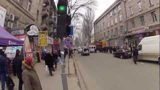Видео Chisinau Stefan Cel Mare Street 14 02 2013 от oppositesneakshot13a, улица Сармизегетуза, Кишинёв, Молдова
