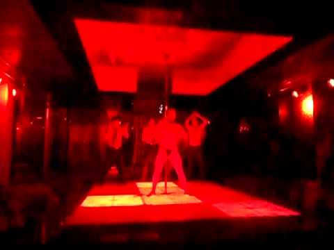 Секс В Клубе Зажигалка