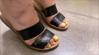 Vivian Size 8 Latina Soles Scrunching