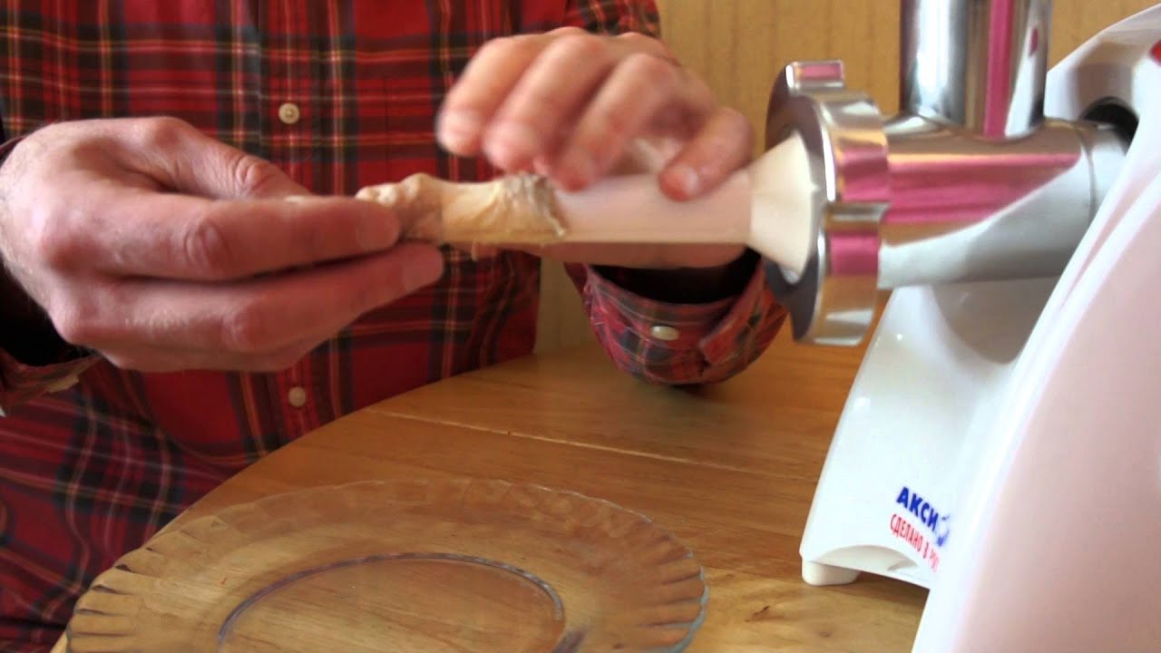 Как на мясорубке сделать домашнюю колбасу Как на мясорубке сделать домашнюю колбасу