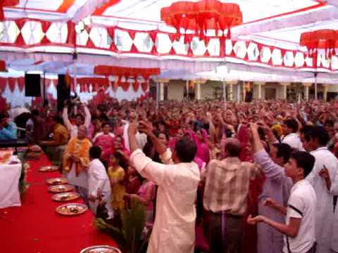 Kanha re thoda sa pyar de