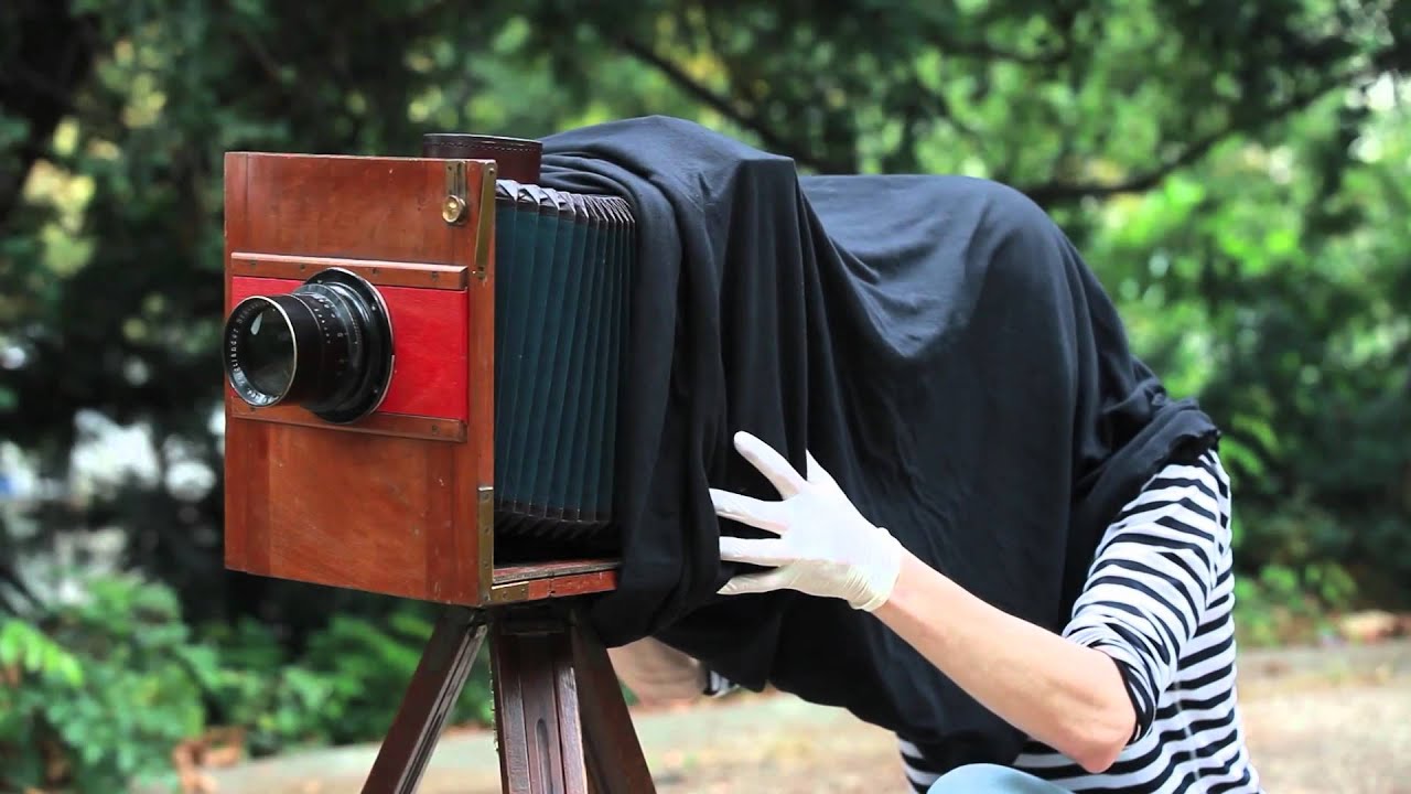 The Wet Plate Collodion Process - Honza Hronek photographer in Paris