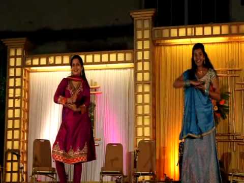 Mehndi Hai Rachne Wali by Toral & Nanu.mp4