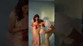 Youtuber Nikhil Sweet Surprise For Singer Sunitha