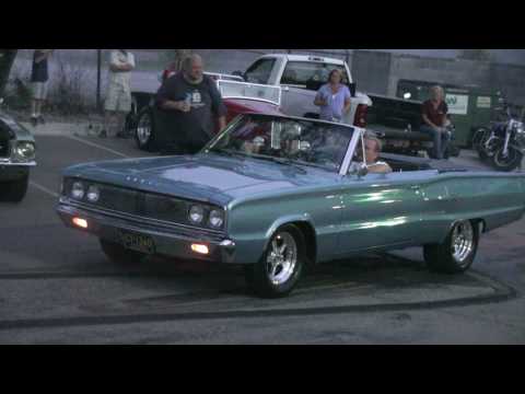 Corvette Stingray Speed on Hemi Mopar Burnouts More Vintage 426 Hemi Cars In The Motor City Hd