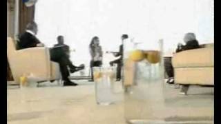 Öykü & Berk - Şeffaf Oda - Evlerinin Önü By Sedy