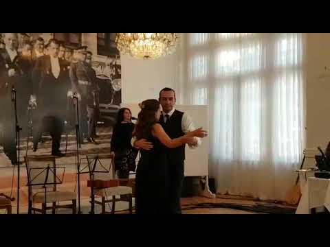 PAPATYA GİBİSİN