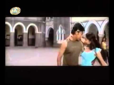 Roz Roz Aankhon Tale Ek Hi Sapna Chale
