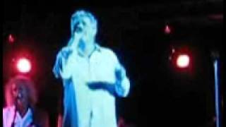 Watch Steve Tyrell What The World Needs Now video