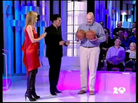 Pánico en el Plató - Susanna Griso tira a canasta