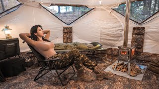 Одиночный Кемпинг В Военной Палатке В Секретном Лесу