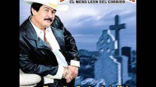 Watch Beto Quintanilla La Carroza Negra video