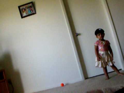 Ananya-Chanda Chamke cham cham