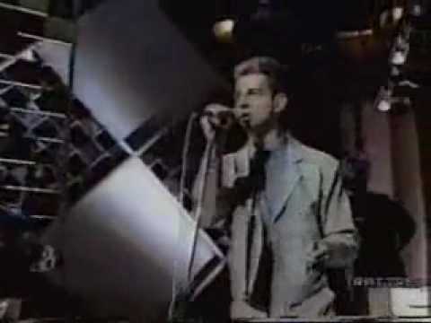 Depeche Mode-Everything Counts TOTP 1983