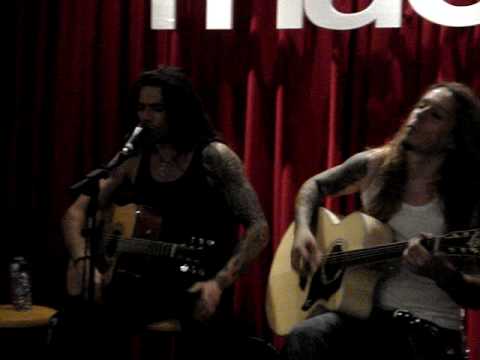Leo 037 - Bella Julieta (Acústico Fnac 25-07-09)