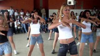Las Patas - Dançando Boom Boom Pow