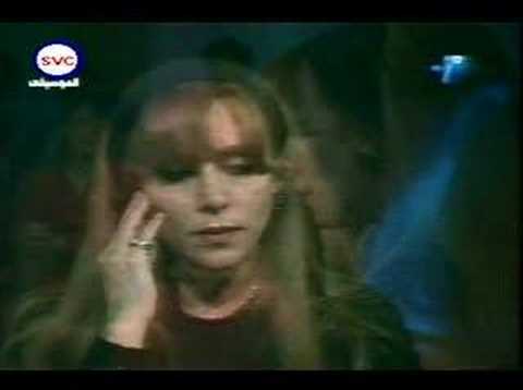 Fairuz sings