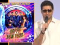 Abhishek Bachchan Gifts A Bicycle To Shah Rukh Khan