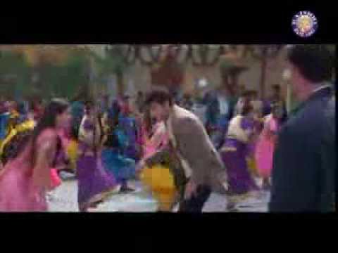 ▶ Chote Chote Bhaiyon Ke Bade Bhaiyya Hum Saath Saath Hain...