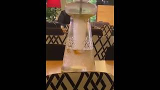 Bakırköyde Bulunan Küba Cafede Nargilenin Içinde Balık Sergiliyor