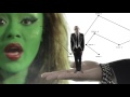 Video Crazy People ft. Pitbull & Sak Noel Sensato