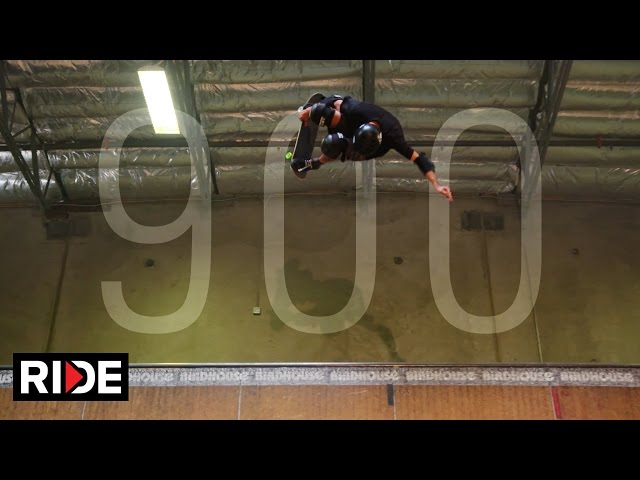 Tony Hawk Lands 900 Skateboard Jump - Video