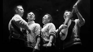 Watch Tommy Makem October Winds video