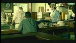 Ser Diferente é Normal - Garçonete 2002