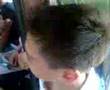 Niño en el camion