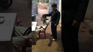 Tự Vệ Khi Bị Giật Tóc Sau