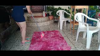 Lavando Tapete Pequeno