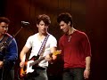 Jonas Brothers- Who I Am @ The Wiltern 01/29/10 (Joe messes up lyrics)