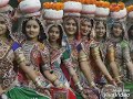 Kinjal Dave - Char Bangdi Vadi Gadi | Gujarati No.1 Song 2017 | FULL HD VIDEO