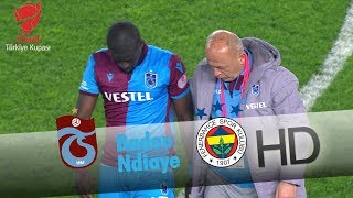 Badou Ndiaye sakatlanarak oyundan çıktı! | Trabzonspor - Fenerbahçe