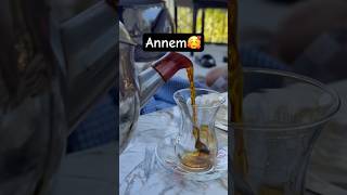 Annem Dünyanın En Güzel Kadını