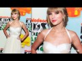 Taylor Swift Wins in White, Twice! FabSugarTV Fab Flash