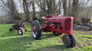 Picking Up An Ih Number 5 Side Delivery Rake