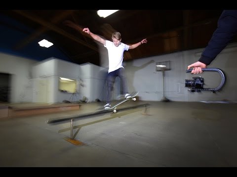 PEWDIEPIE SKATES THE BRAILLE HOUSE!